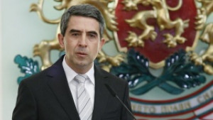 Плевнелиев иска проверка на всички енергийни дружества