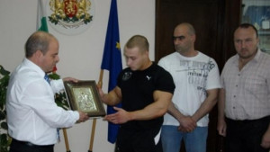 Дадоха на прокурор шефа на Спортни имоти