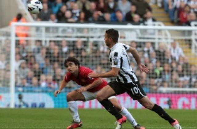 Бен Арфа тренира с Нюкасъл преди реванша в Украйна