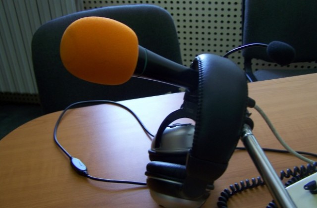 Стаж за разследващи журналисти във водещи чужди медии