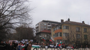 Протестиращи старозагорци почетоха паметта на Апостола