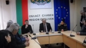 Представители на протестиращите ще се събират пред областна управа