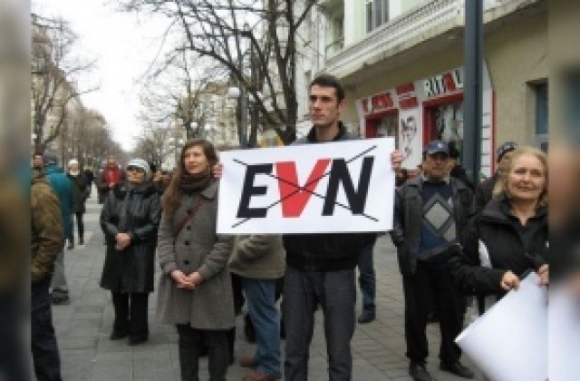 Пенсионер на гладна стачка срещу ЕВН