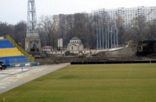 СНИМКИ: Ремонтът на Герена върви на два фронта