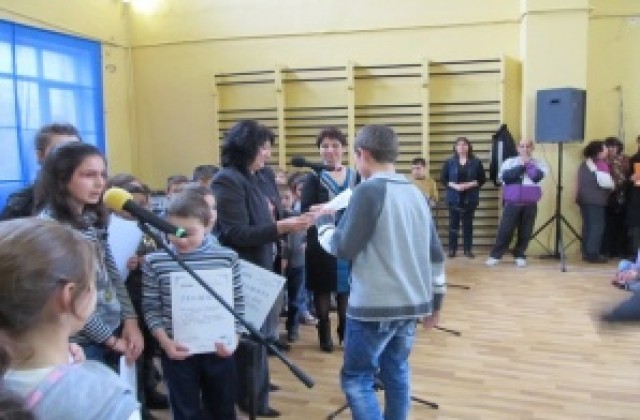 Ученици от ОУ „Проф. Марин Дринов” с награди от национален конкурс