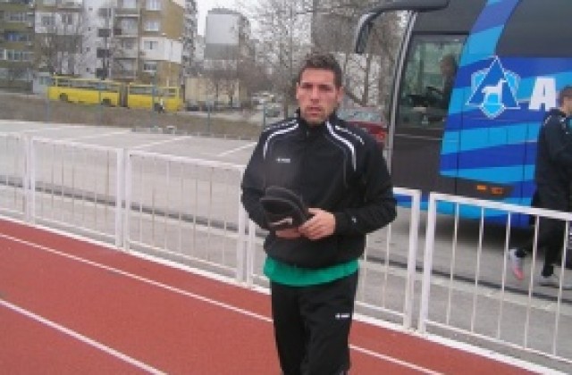 Снимки: Кристиан Идалго вече тренира с Черно море