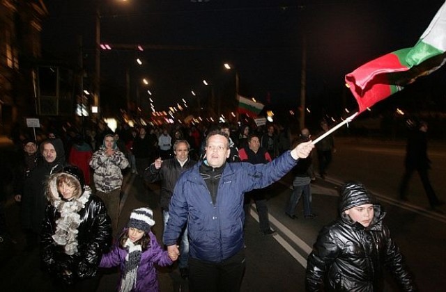 Мирно приключи протестът в София