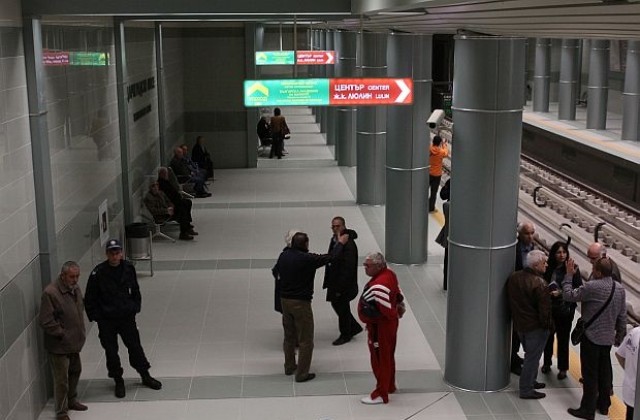 До 2015-та ще ходим с метро до летището и Бизнеспарка