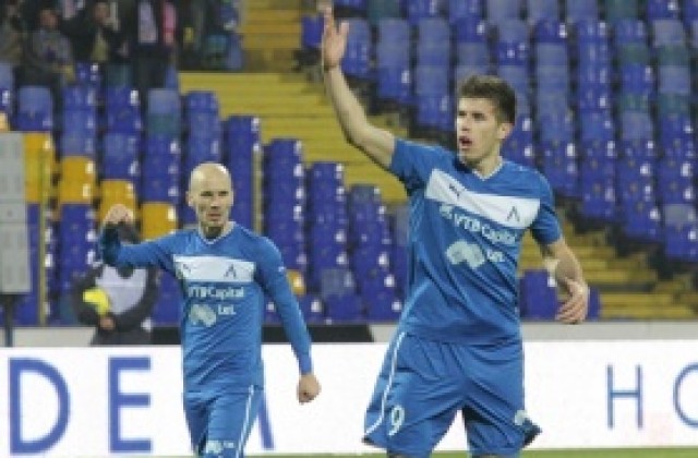 Жоао Силва се натиска да играе, но ще е на линия чак за мача с Черноморец