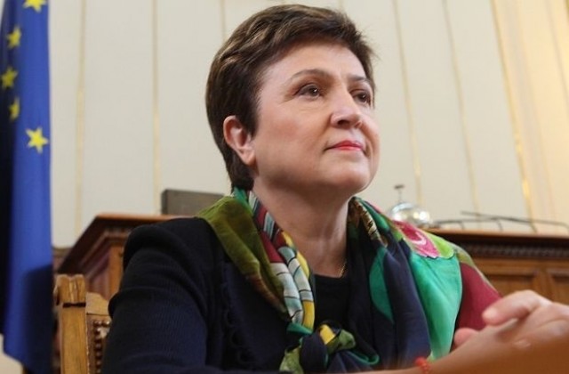 Ако Георгиева стане премиер, напуска ЕК