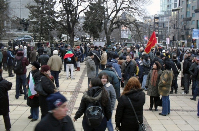 Протестите във Варна продължават с №14