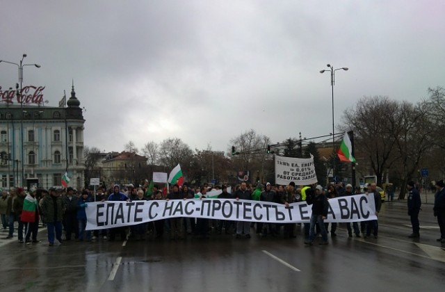 Протест №14 във Варна се оказа най-малобройният