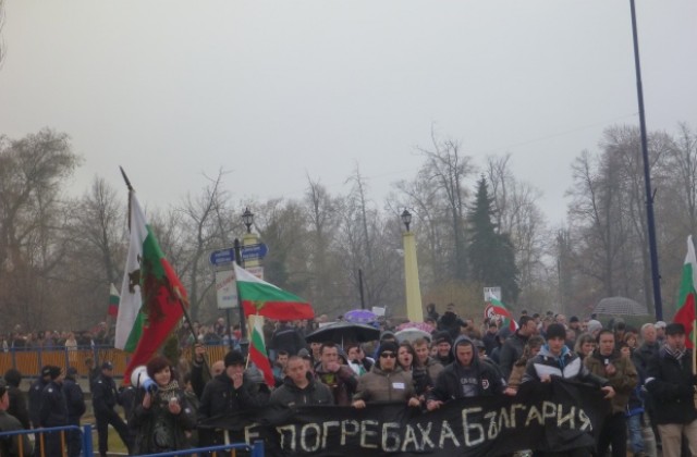 Пазарджик: Да изчистим парламента за един ден!