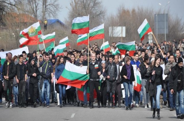 Протест-маратон заведе Димитровград в Хасково