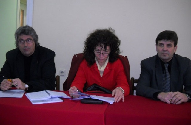 БСП ще бойкотира бюджет 2013 на Добрич, сезира прокуратурата за плочките в центъра