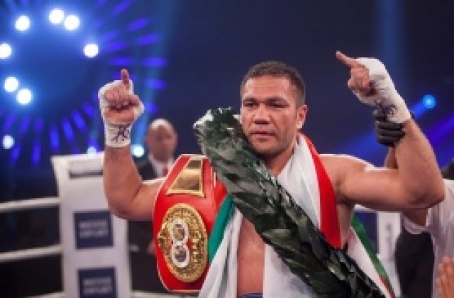 Кобрата отива директно на мач с Кличко