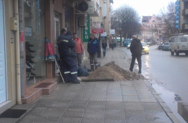 Повреда в главен захранващ кабел е причината да няма Дарик на 100,6 ФМ