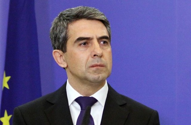 Плевнелиев вижда изхода единствено в предсрочни избори