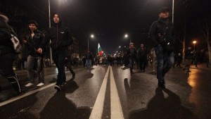 Петима мъже са били арестувани по време на снощния протест