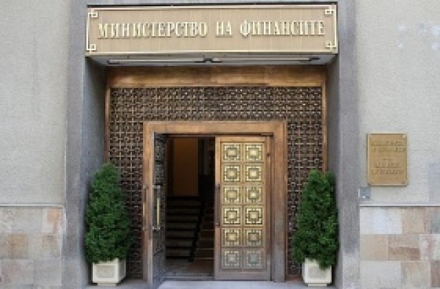 Над половин милиард лева е дупката в хазната за януари