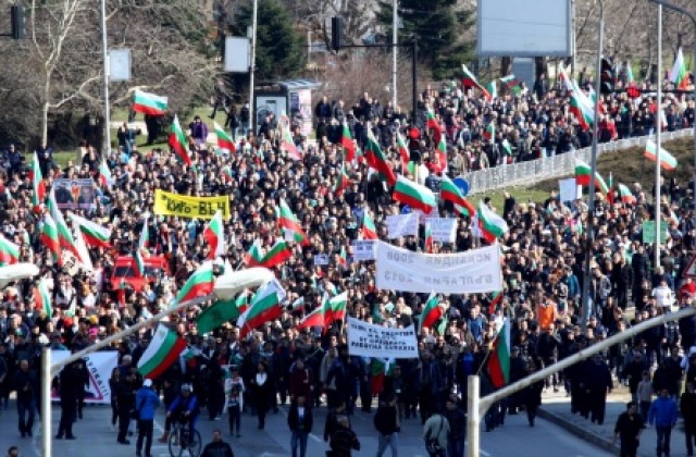 Протестът във Варна, ден 22: Десетки хиляди въстанаха срещу кмета и други местни политици