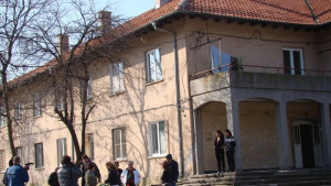 30 от социалното общежитие на Димитровград протестираха
