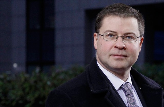 Латвия официално поиска да стане член на еврозоната