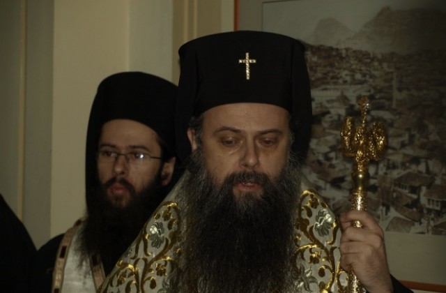 По-добре да вляза в рая без часовник, каза митрополит Николай