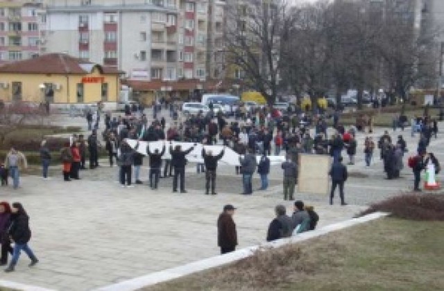 Посвещават днешния протест в Русе на Пламен Горанов