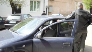 Задържаха пиян неврокопчанин зад волана