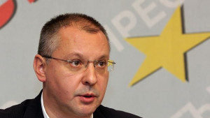 Борисов води държавната енергетика към фалит твърди Станишев