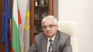 Приветствие по случай Осми март от кмета на Плевен