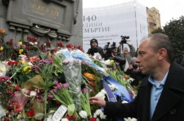 Илиан Илиев: От Наско мога да вземам съвети, никога не е бил язвителен