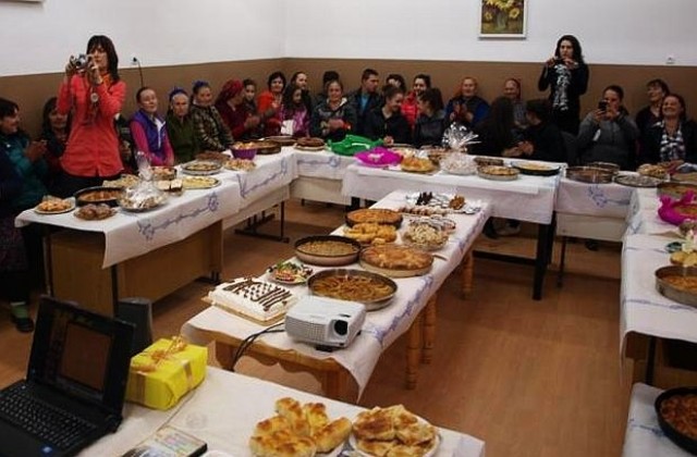 Кметът Апостолов награди кулинарки в Долно Осеново