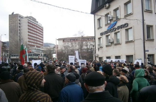 Среща на протестиращи и в Габрово