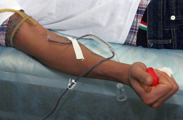Доброволна кръводарителска акция в Комплекса за социални услуги за деца и семейства