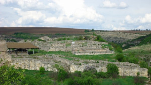 Над 100 посетители през уикенда на Червен