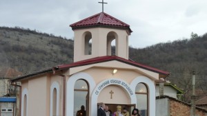 В мездренското село Дърманци осветиха нов православен храм