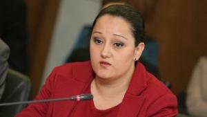 Лиляна Павлова си измери километрите с тройната коалиция