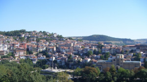 Слънце облаци и краткотрайни превалявания