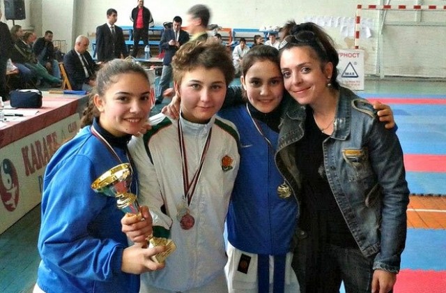 Клуб „Петромакс” домакинства  1-то Държавно първенство по карате за 2013