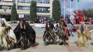 Средецките кукери взеха национална награда