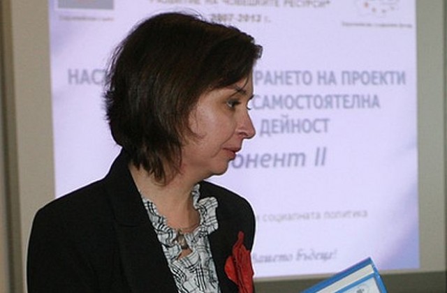 Заместник-министърът на труда и социалната политика Зорница Русинова подаде оставка