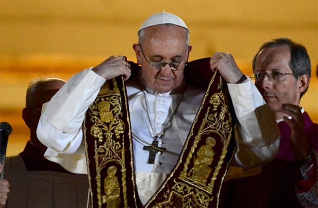 Новият папа е Франциск, а не Франциск Първи