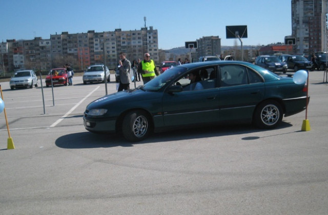 „Жената водач - отговорност в действие