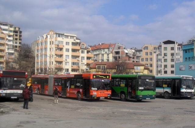Доставчиците на новите градски автобуси стават ясни до месец