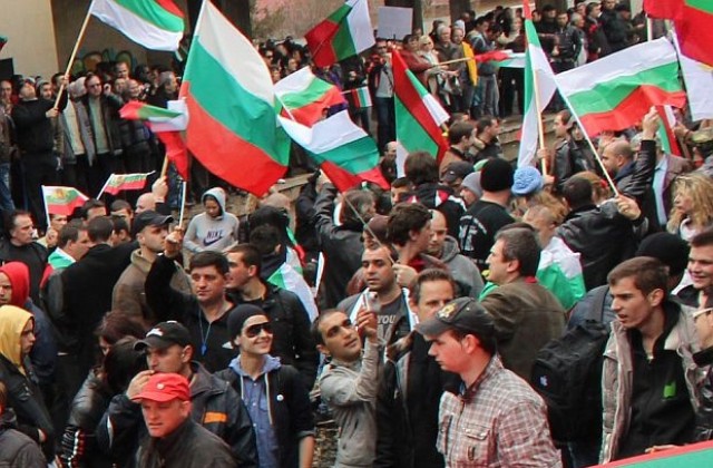 Част от протестиращите основаха политическо движение „Освобождение”