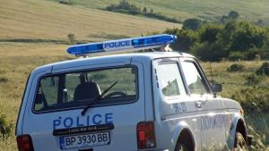 Криминално проявен стреля по полицаи по чудо няма жертви