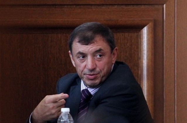 Алексей Петров спряга името на Станимир Флоров за покушението над Баретата