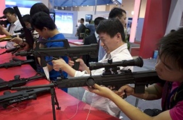 Китай вече е на пето място сред износителите на оръжие